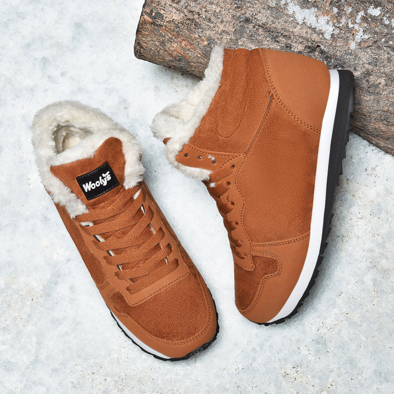 Winter Men Boots Casual Warm Ankle Boots Shoes for Man Sneakers.