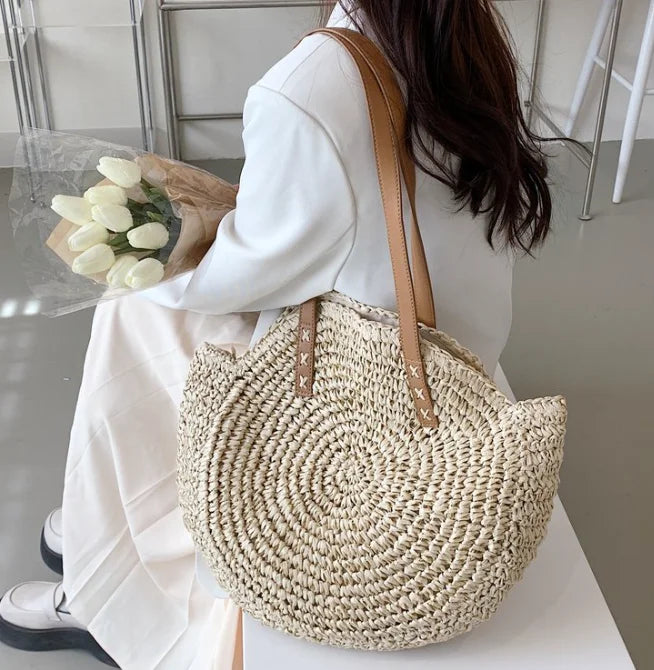 Fashion Large Capacity Fringe Pendant Handmade Straw Handbag Women Holiday Beach Casual Tote Top-Handle Bags Retro Shoulder Bags