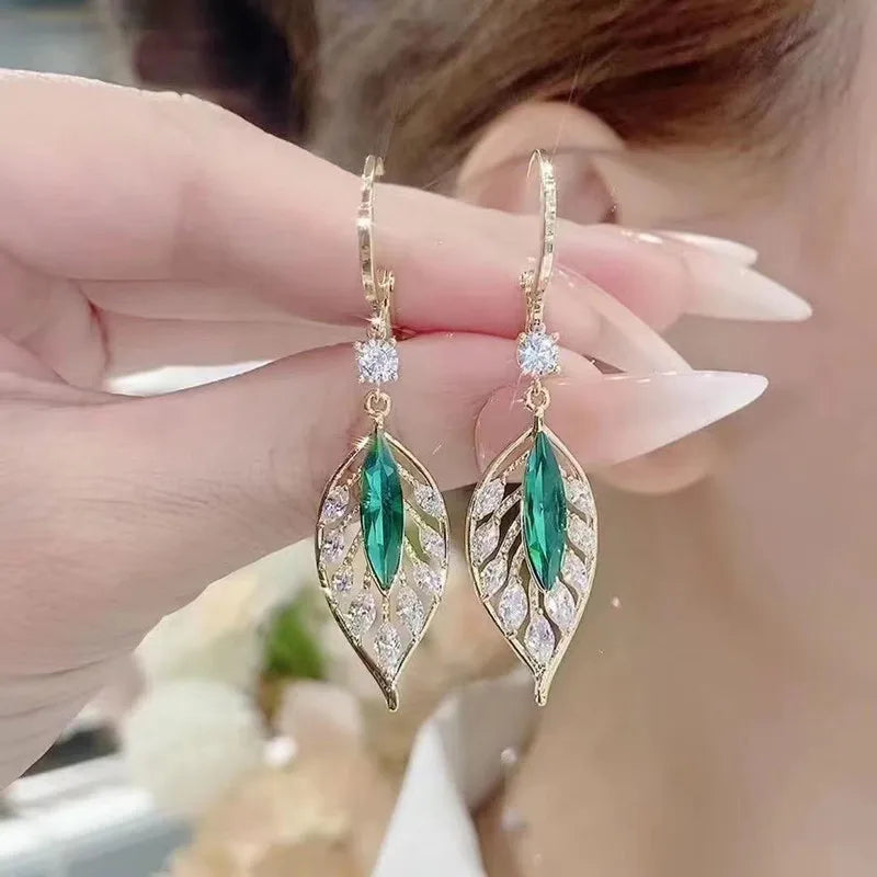 Green Crystal Golden Leaves Earrings for Women Individuality Day Accessories Valentines Jewelry Gifts