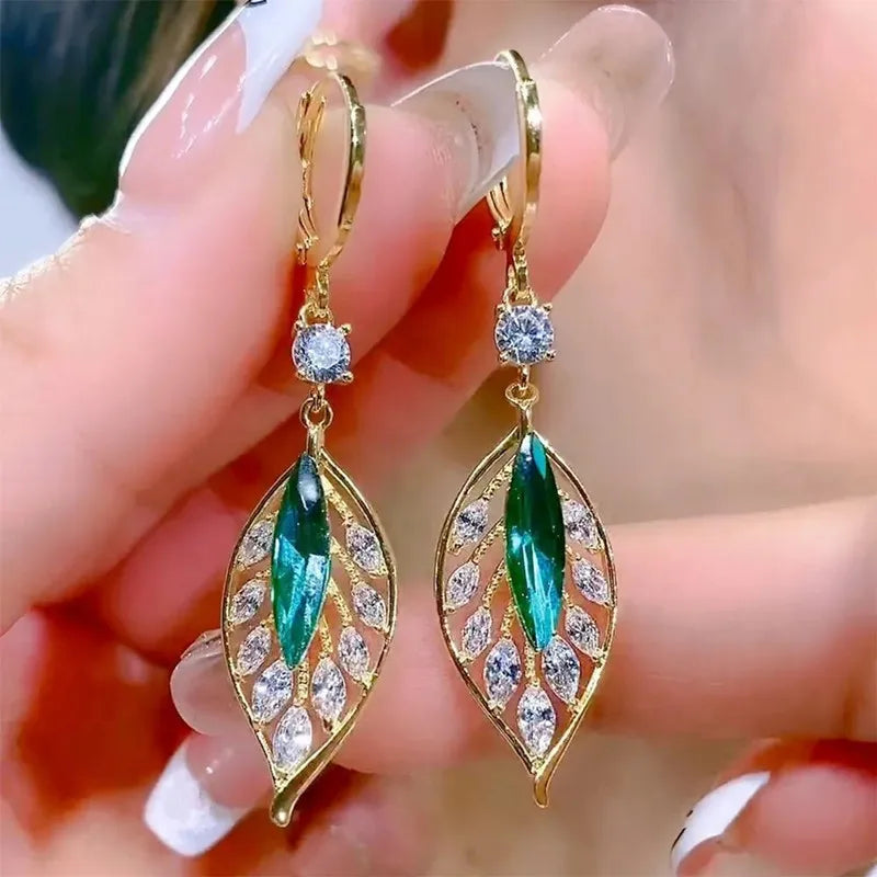 Green Crystal Golden Leaves Earrings for Women Individuality Day Accessories Valentines Jewelry Gifts