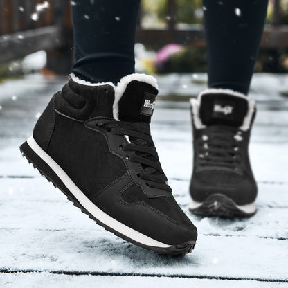 Winter Men Boots Casual Warm Ankle Boots Shoes for Man Sneakers.