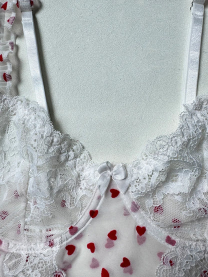 Best Girlfriend gift for birthday, romantic heart-shaped lace ruffle lingerie set.