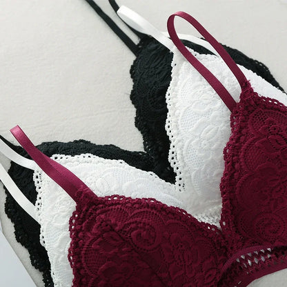 Women Bralette French Lace Bra No Steel Ring Beauty.