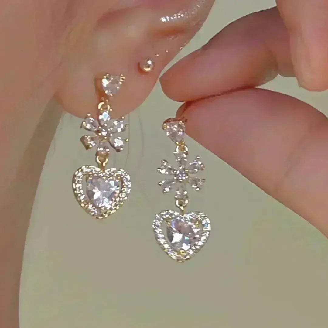 Green Crystal Golden Leaves Earrings for Women Individuality Day Accessories Valentines Jewelry Gifts