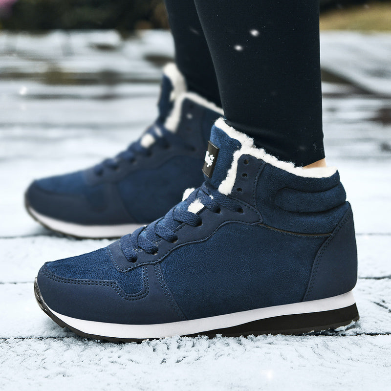 Winter Men Boots Casual Warm Ankle Boots Shoes for Man Sneakers.